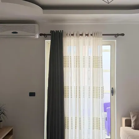 דירה Tirana City Stay